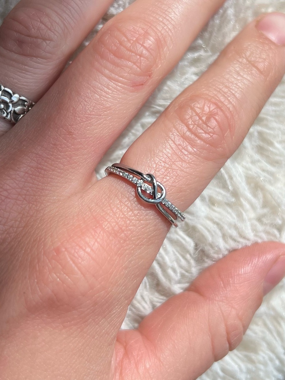 Cute Pretzel Knot Ring